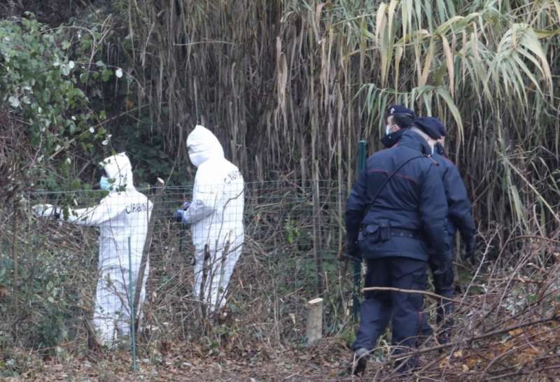 ricerche a firenze sollicciano dopo il ritrovamento dei resti umani nelle valigie 14