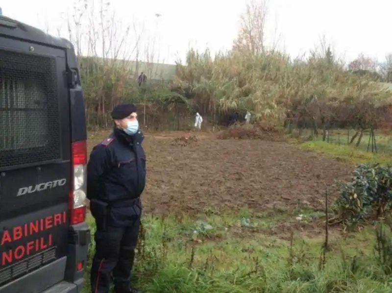 ricerche a firenze sollicciano dopo il ritrovamento dei resti umani nelle valigie 2