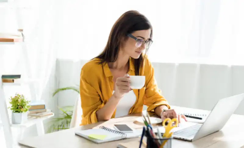 SMART WORKING ROOM