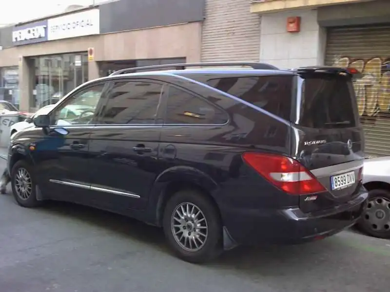 ssangyong rodius