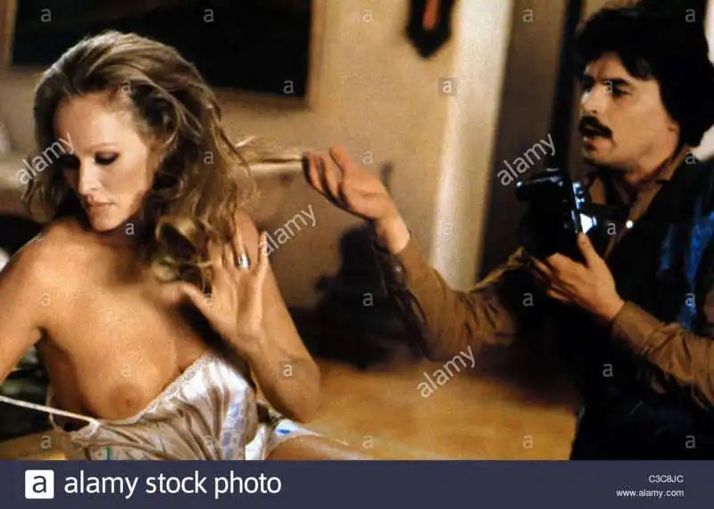 ursula andress michele placido   letti selvaggi 