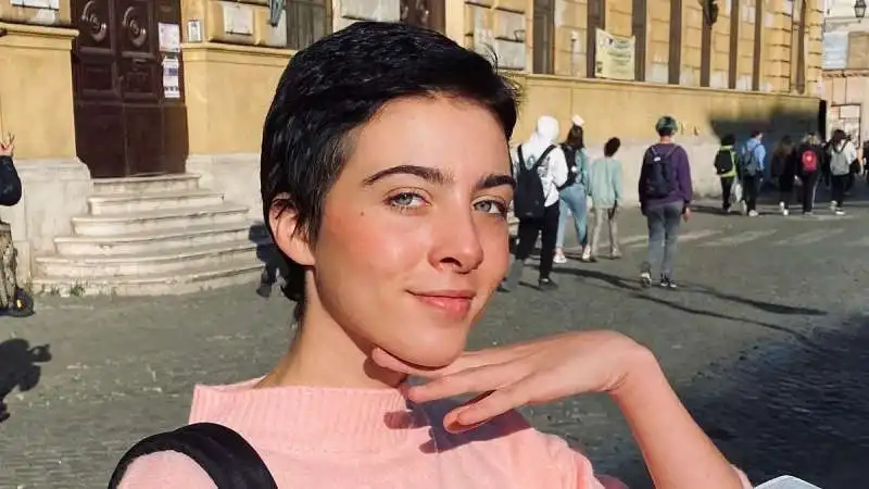 andrea, ragazzo trans al liceo cavour di roma 2