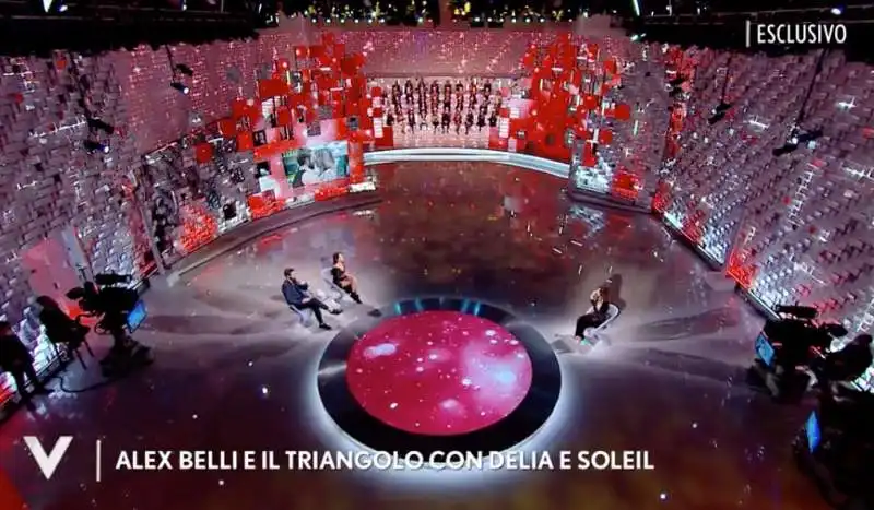 delia duran e alex belli a verissimo 6