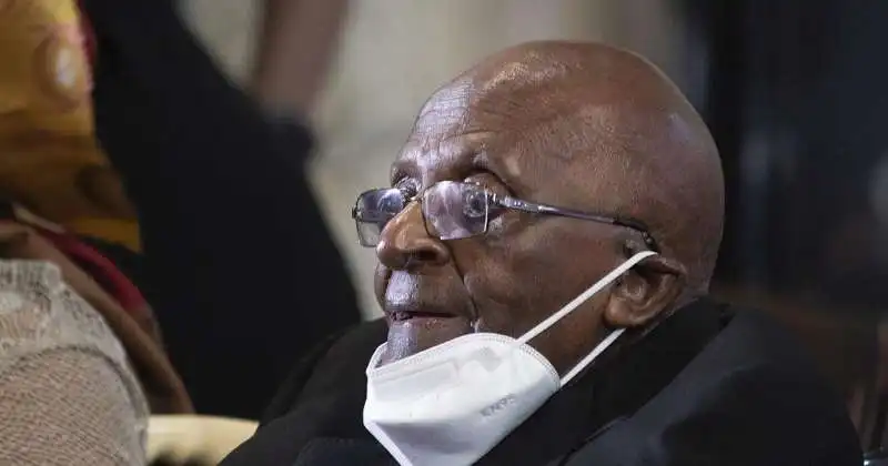 desmond tutu 13