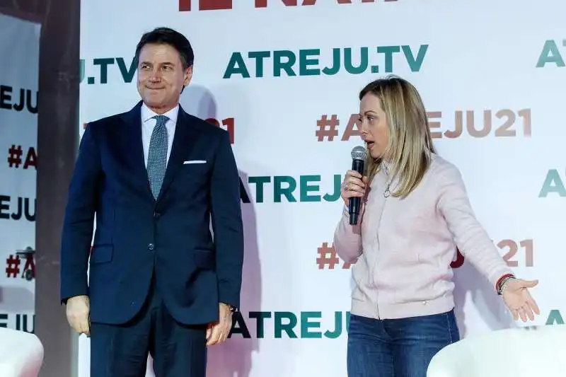 giuseppe conte giorgia meloni   atreju 1