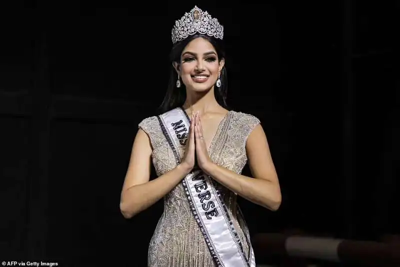 harnaaz sandhu, eletta miss universo 2021 8