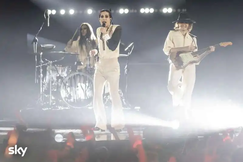 i maneskin alla finale di x factor ph julehering 13