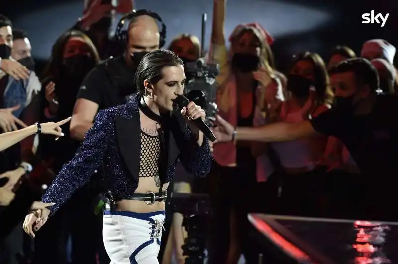 i maneskin alla finale di x factor ph julehering 9