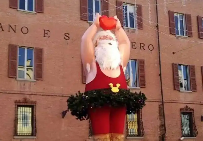 il babbo natale ballerino di modena