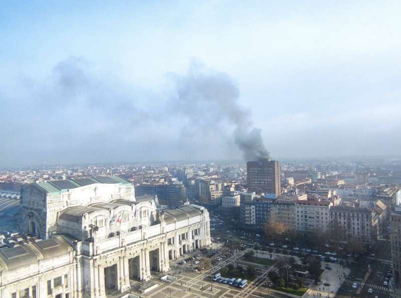 incendio all hotel michelangelo di milano 1