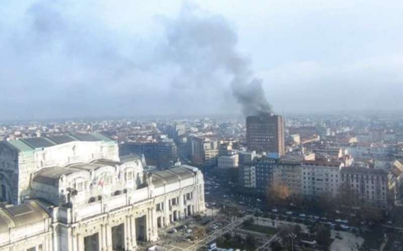 incendio all hotel michelangelo di milano