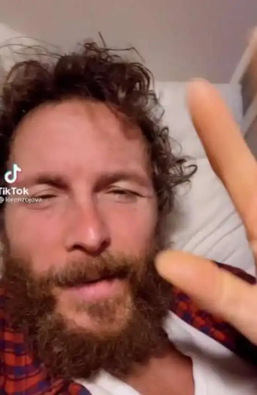 jovanotti positivo al covid 1