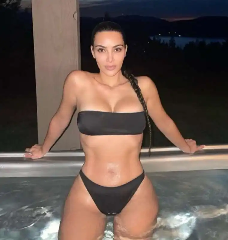 kim kardashian 1