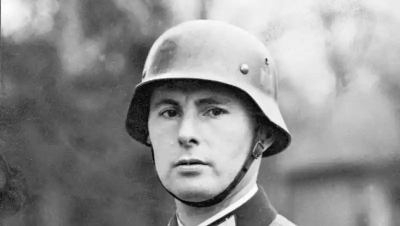 leon degrelle 1