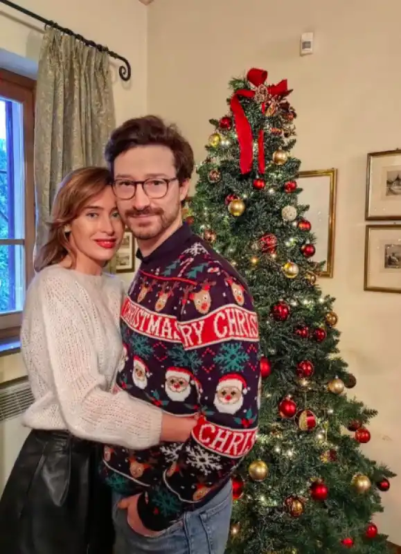 maria elena boschi con il fratello a natale 1