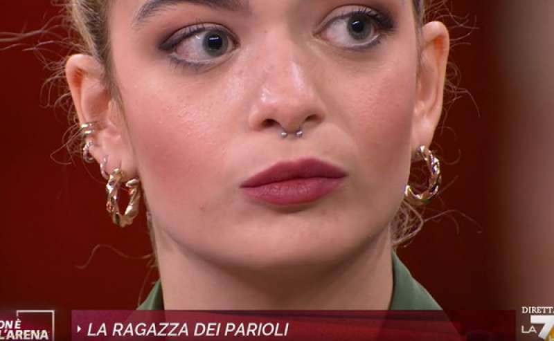 marianna ex baby escort dei parioli ospite da giletti 1