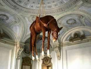 NOVECENTO MAURIZIO CATTELAN