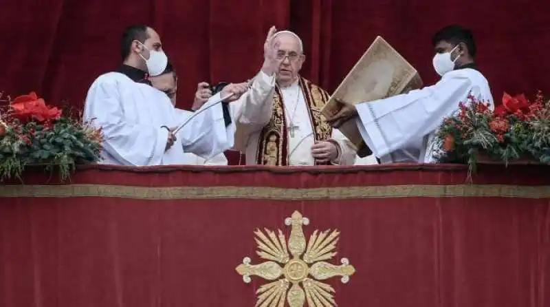 papa francesco nel giorno di natale 7