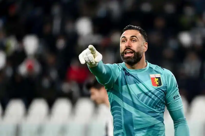 salvatore sirigu 3