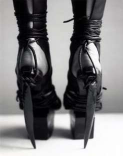 scarpe bdsm tacco killer