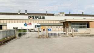 stabilimento caterpillar jesi 10