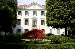 villa von furstenberg.