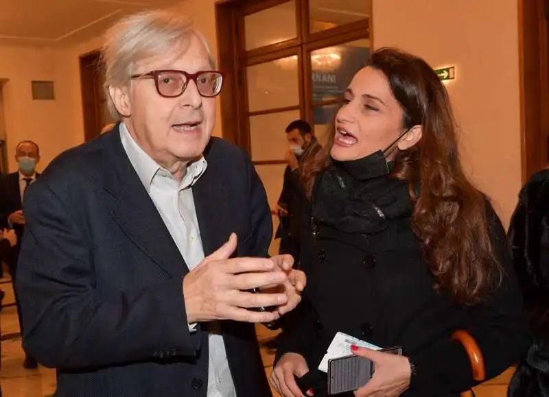 vittorio sgarbi versione one man show  foto di bacco (3)