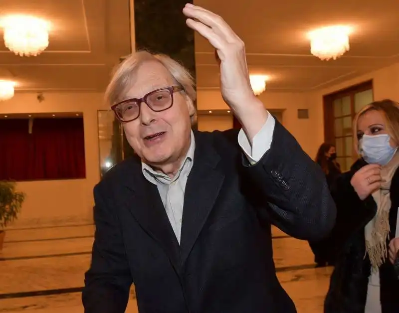 vittorio sgarbi versione one man show  foto di bacco (9)