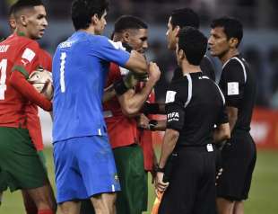 ACHRAF HAKIMI PROTESTA CONTRO L ARBITRO 5