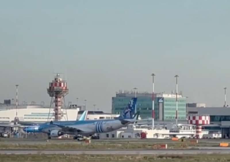 aereo dell'argentina a fiumicino 4