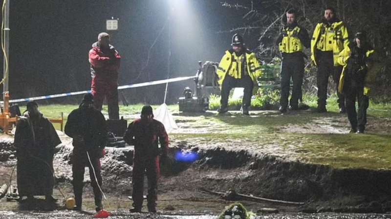 bambini morti nel lago ghiacciato a solihull regno unito 6