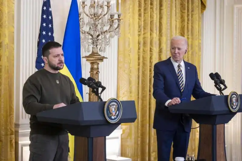 biden e zelensky alla casa bianca