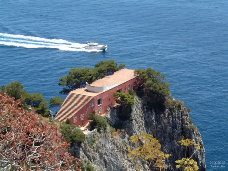 casa malaparte 1