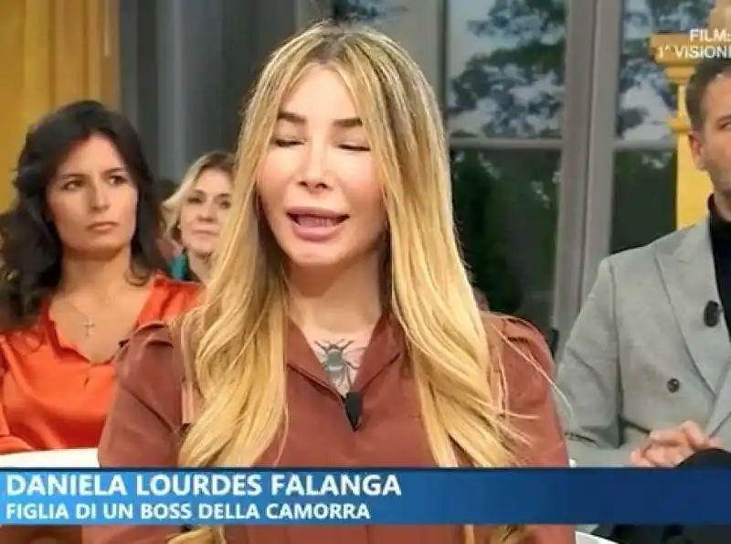 daniela lourdes falanga a i fatti vostri 3