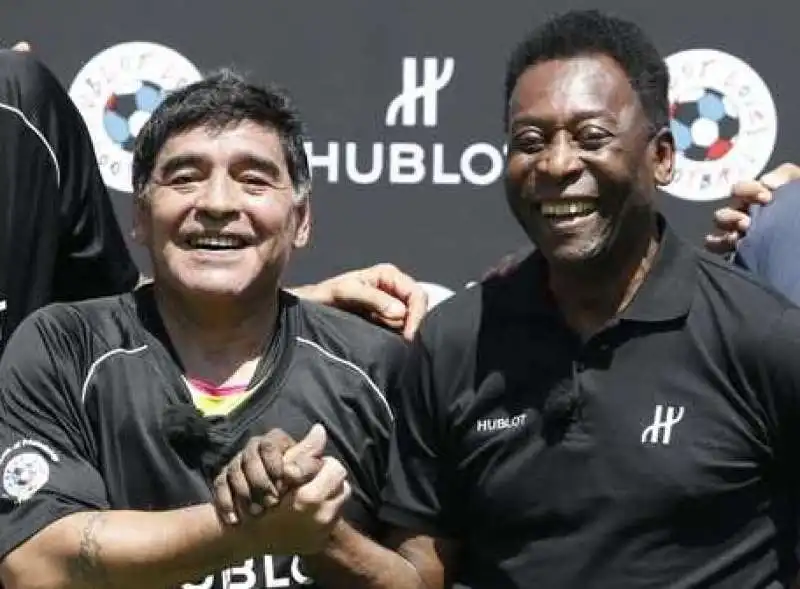 diego armando maradona e pele 2