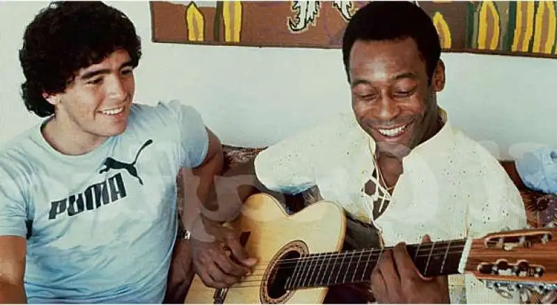 diego armando maradona e pele 5