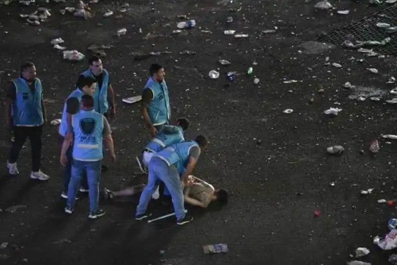 DISORDINI A BUENOS AIRES DOPO LA VITTORIA DEI MONDIALI 