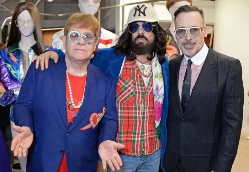 elton john, alessandro michele e david furnish 