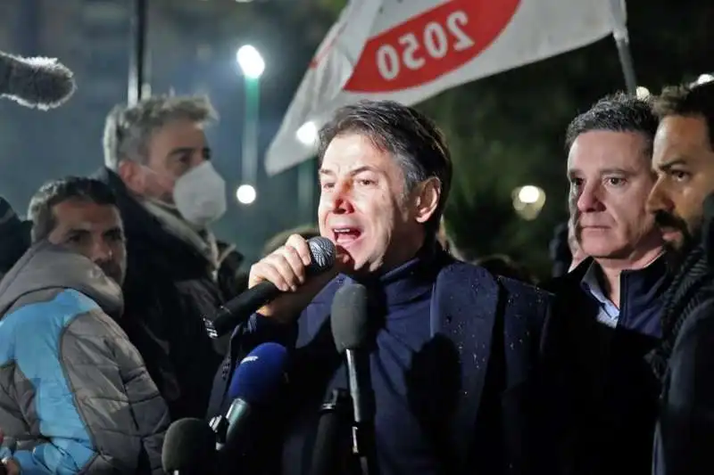 giuseppe Conte a Scampia 