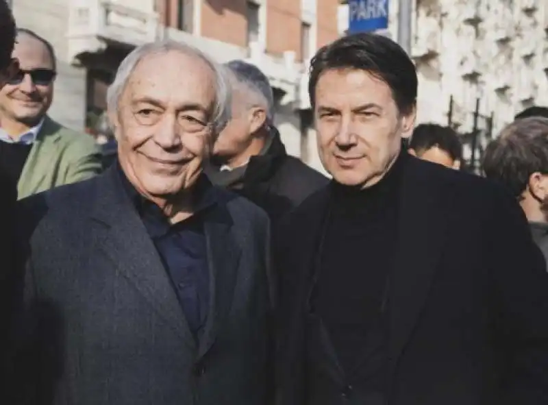 GIUSEPPE CONTE CON IL MASSONE SERGIO ROSSO