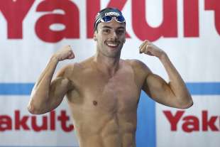 gregorio paltrinieri vince la medaglia d oro AI MONDIALI DI NUOTO IN VASCA CORTA DI MELBOURNE