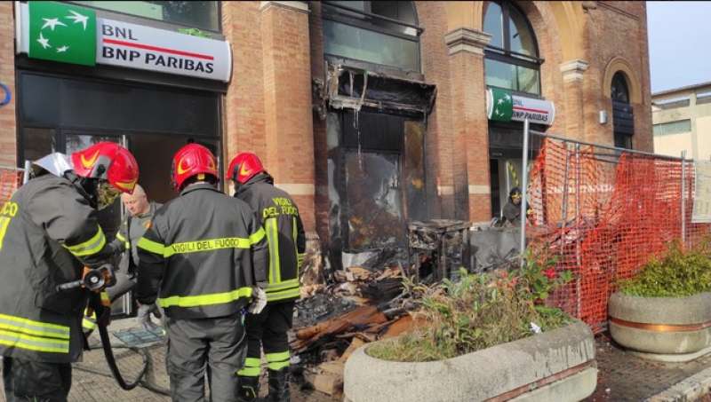 incendio siena