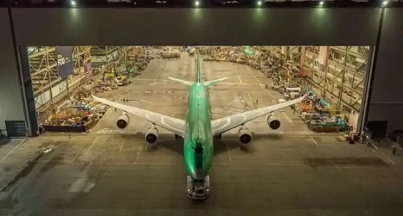 L ULTIMO BOEING 747 DELLA STORIA 