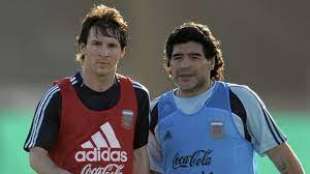 LIONEL MESSI DIEGO ARMANDO MARADONA