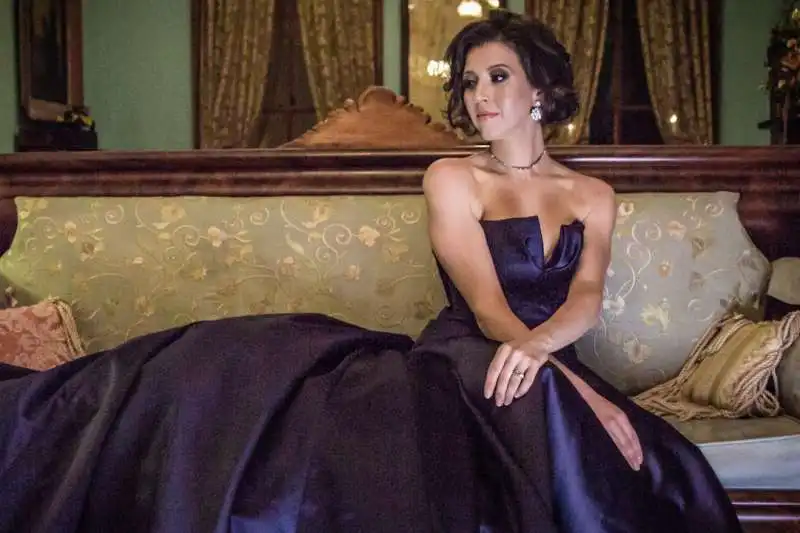 lisette oropesa 45