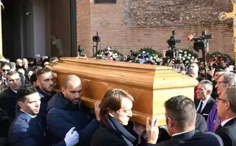 mancini de silvestri arnautovic funerale di sinisa mihajlovic 