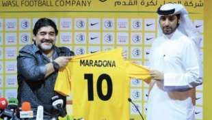 maradona contratto con l'al wasl di dubai 2011