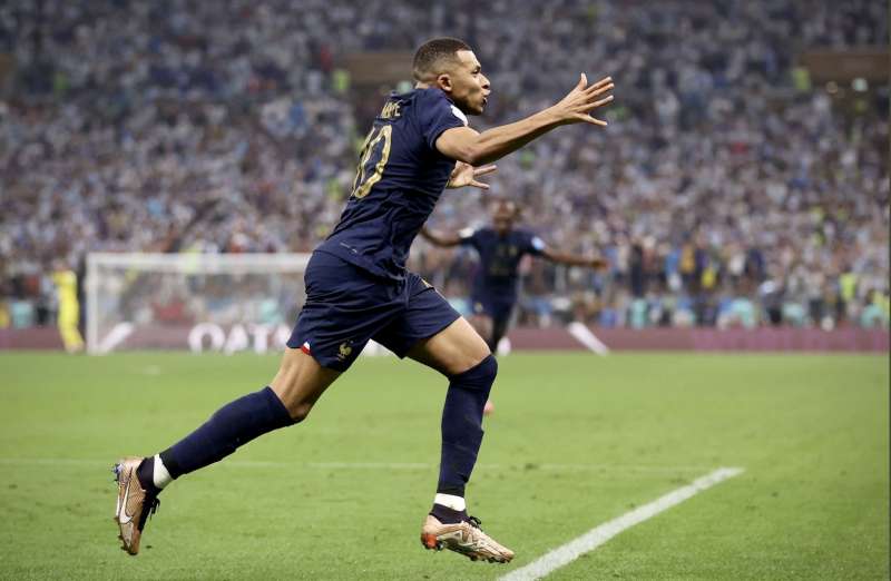 MBAPPE IN ARGENTINA FRANCIA