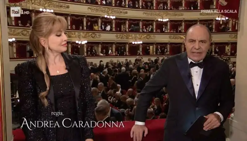 milly carlucci e bruno vespa    prima alla scala 2022   5