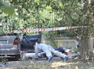 ostia trovato cadavere in un parcheggio